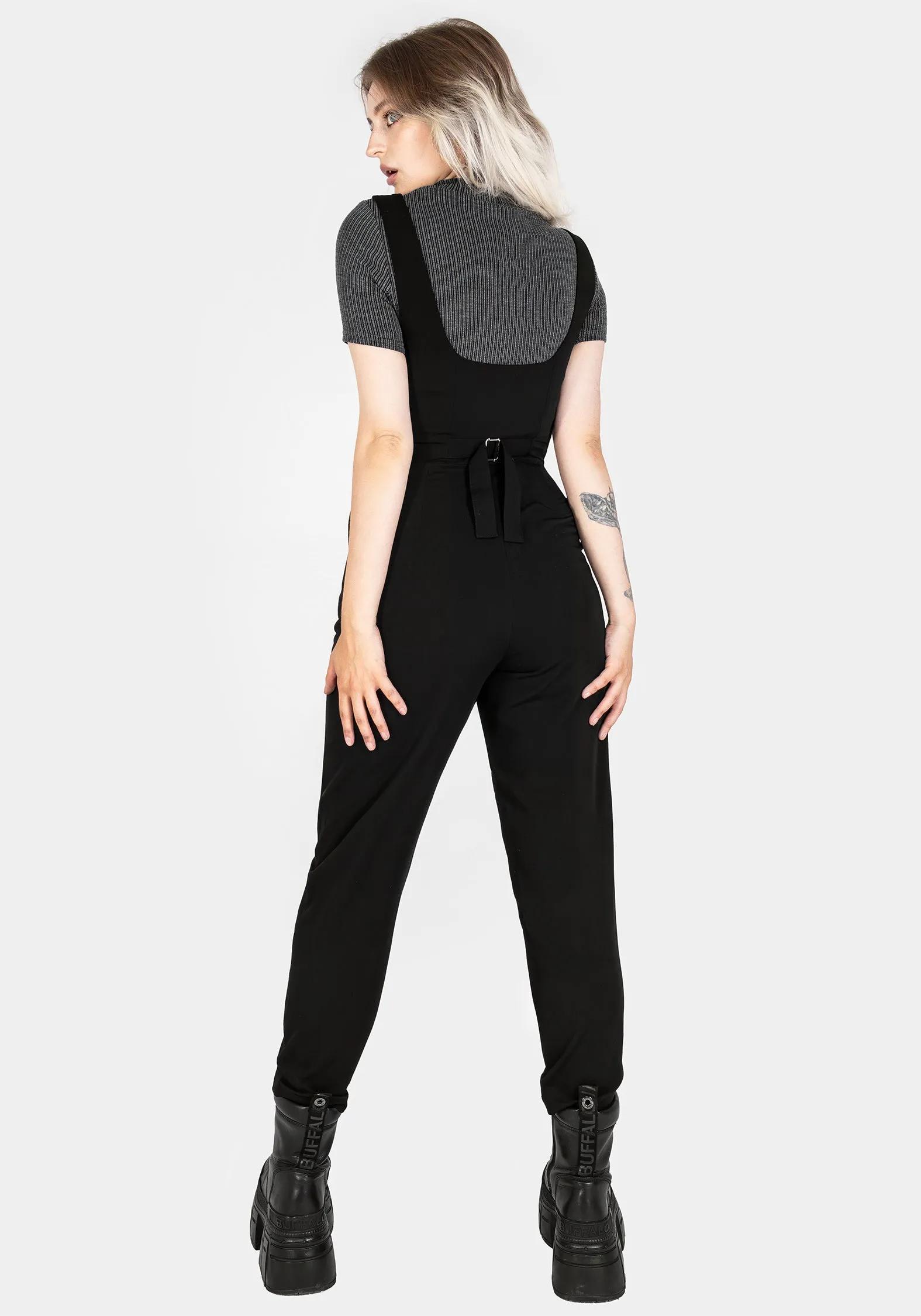 Chic Alicia Tailored Suspender Jumpsuit for Effortless Style