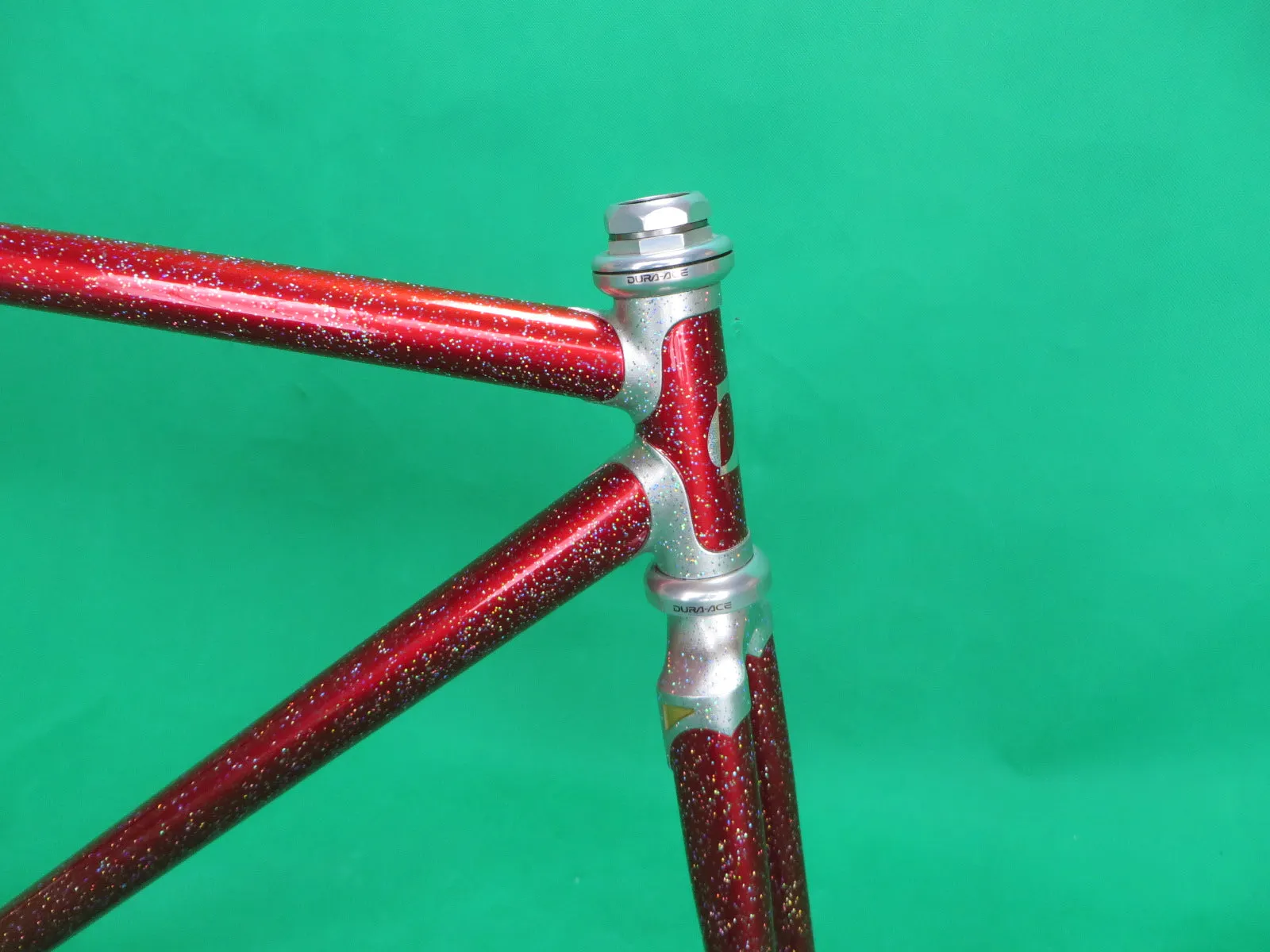 BOMBER PRO // Red / Silver Lugs with rainbow flake // 51cm