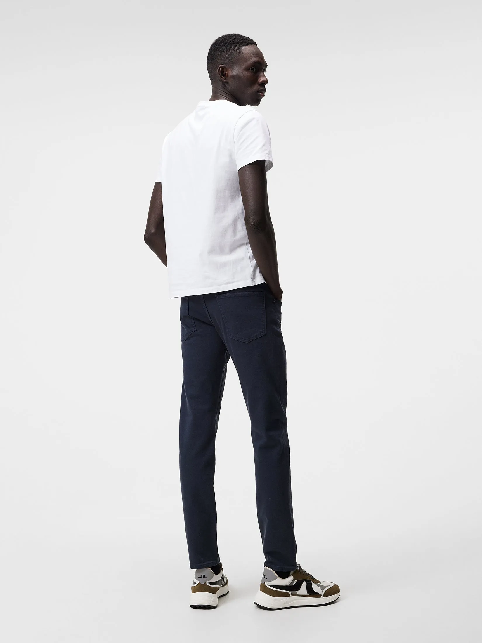 Jay Solid Stretch Jeans