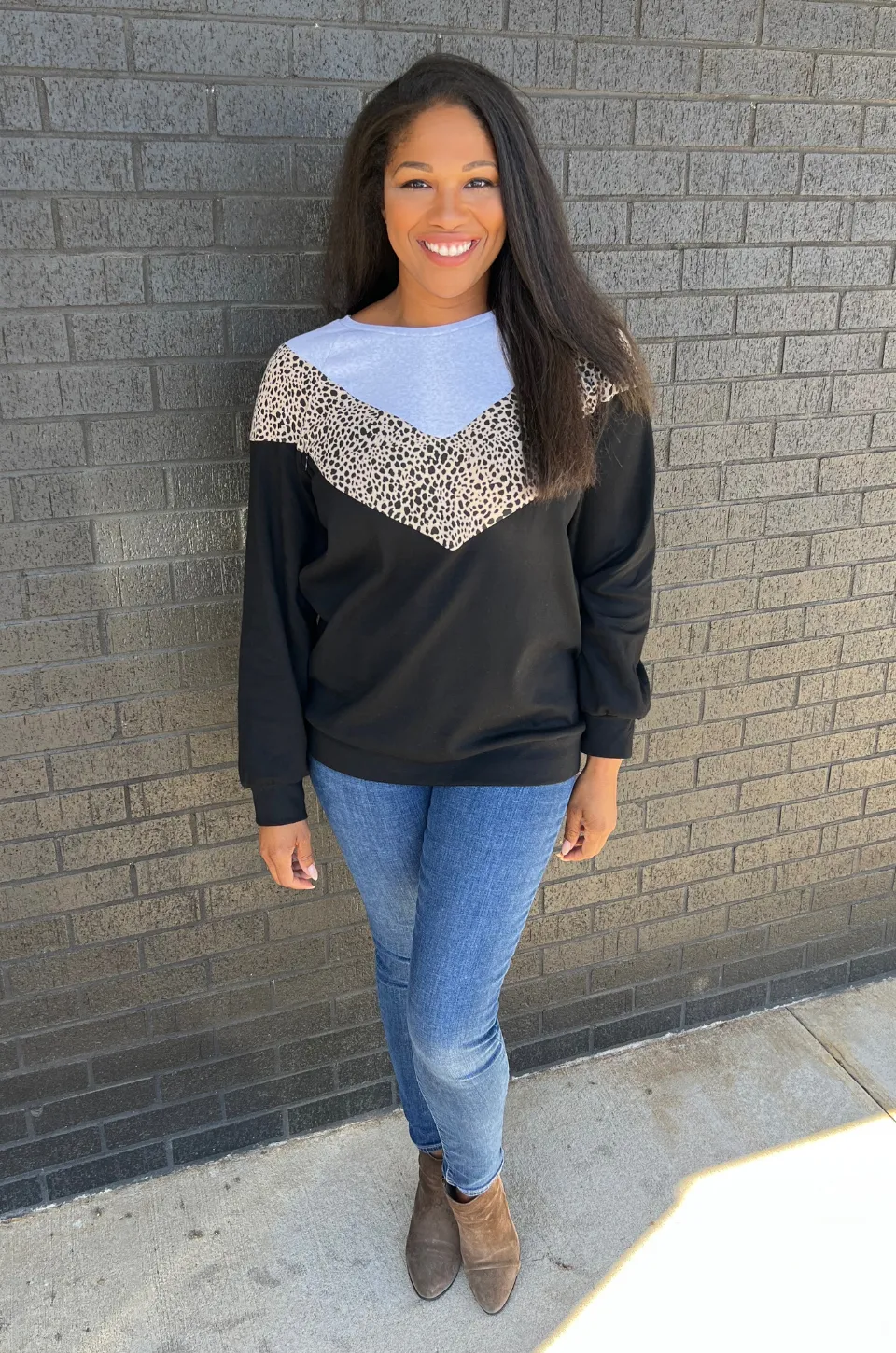 Oversized Chevron Nursing Sweatshirt- Cheetah Black/Cream