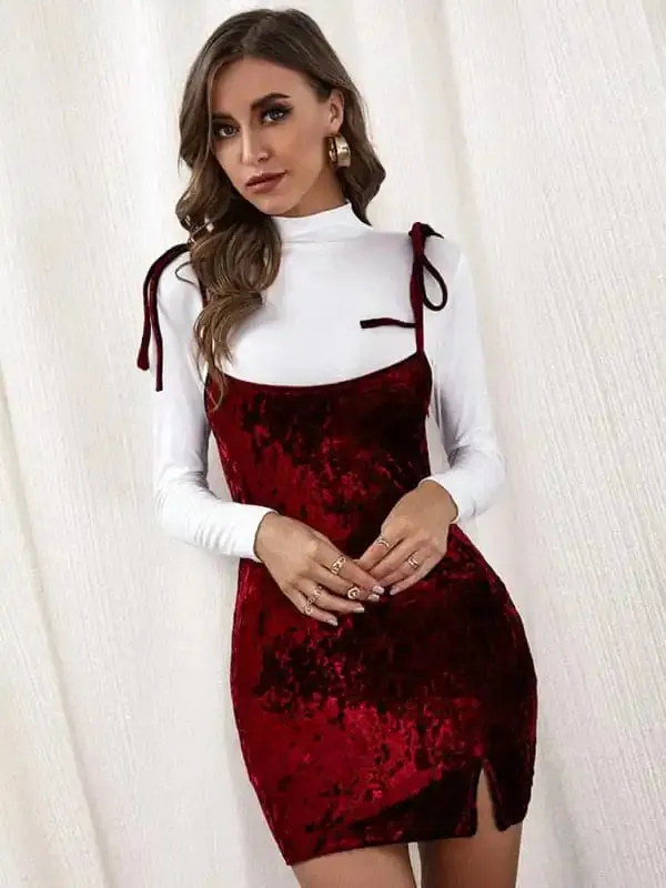 Sexy slit bow velvet suspender dress with hip-hugging skirt (excluding white inner top)